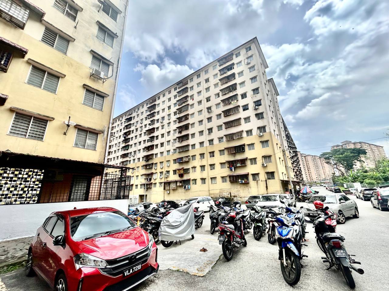 Desa Satu Apartment 