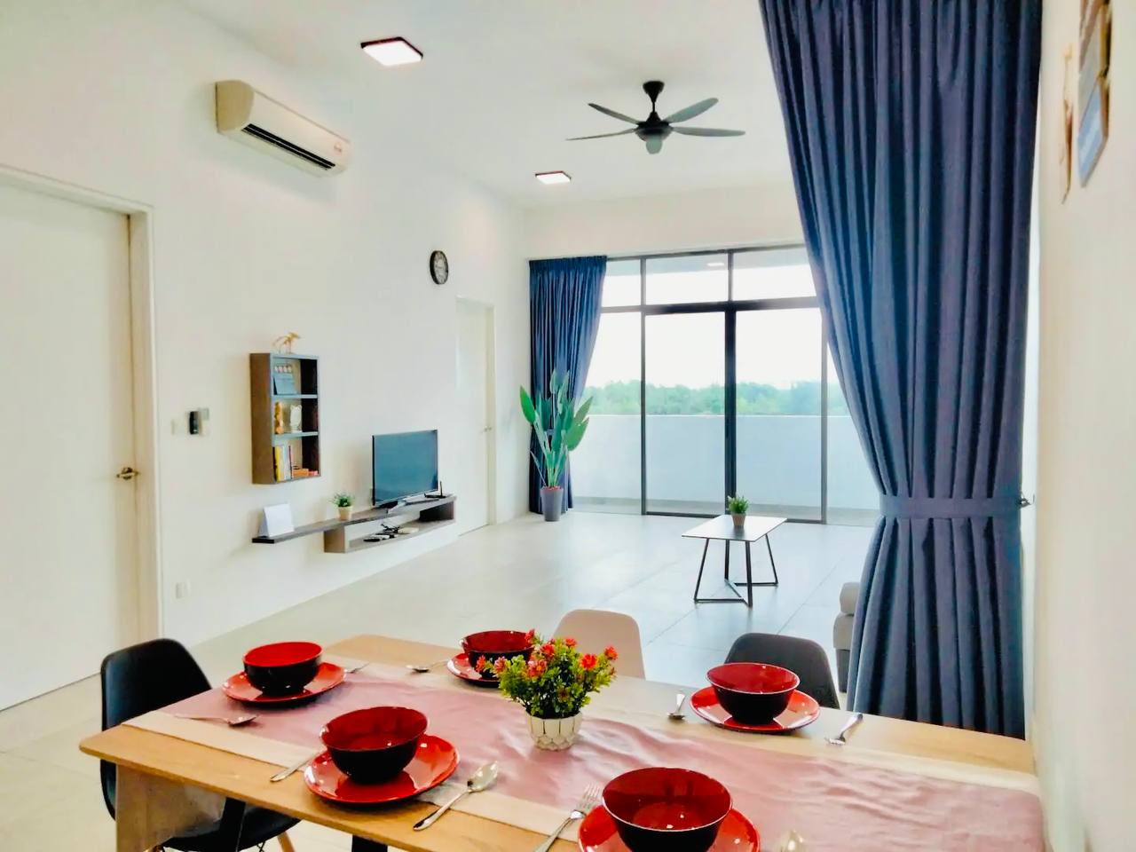 O2 Residence