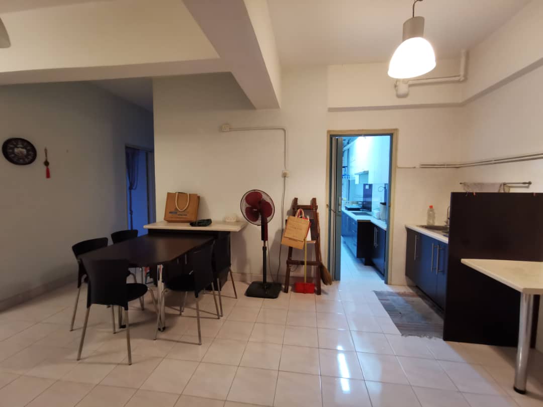 Vista Millennium Condominium